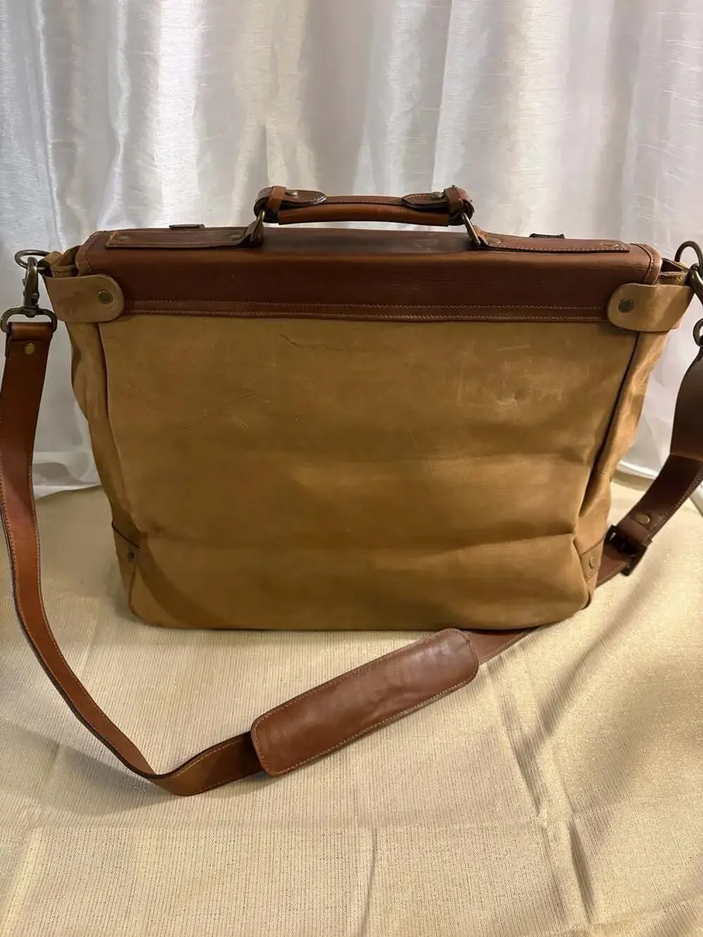 Vintage Marlboro Classics Gear Leather Briefcase Shoulder Messenger Bag Distress
